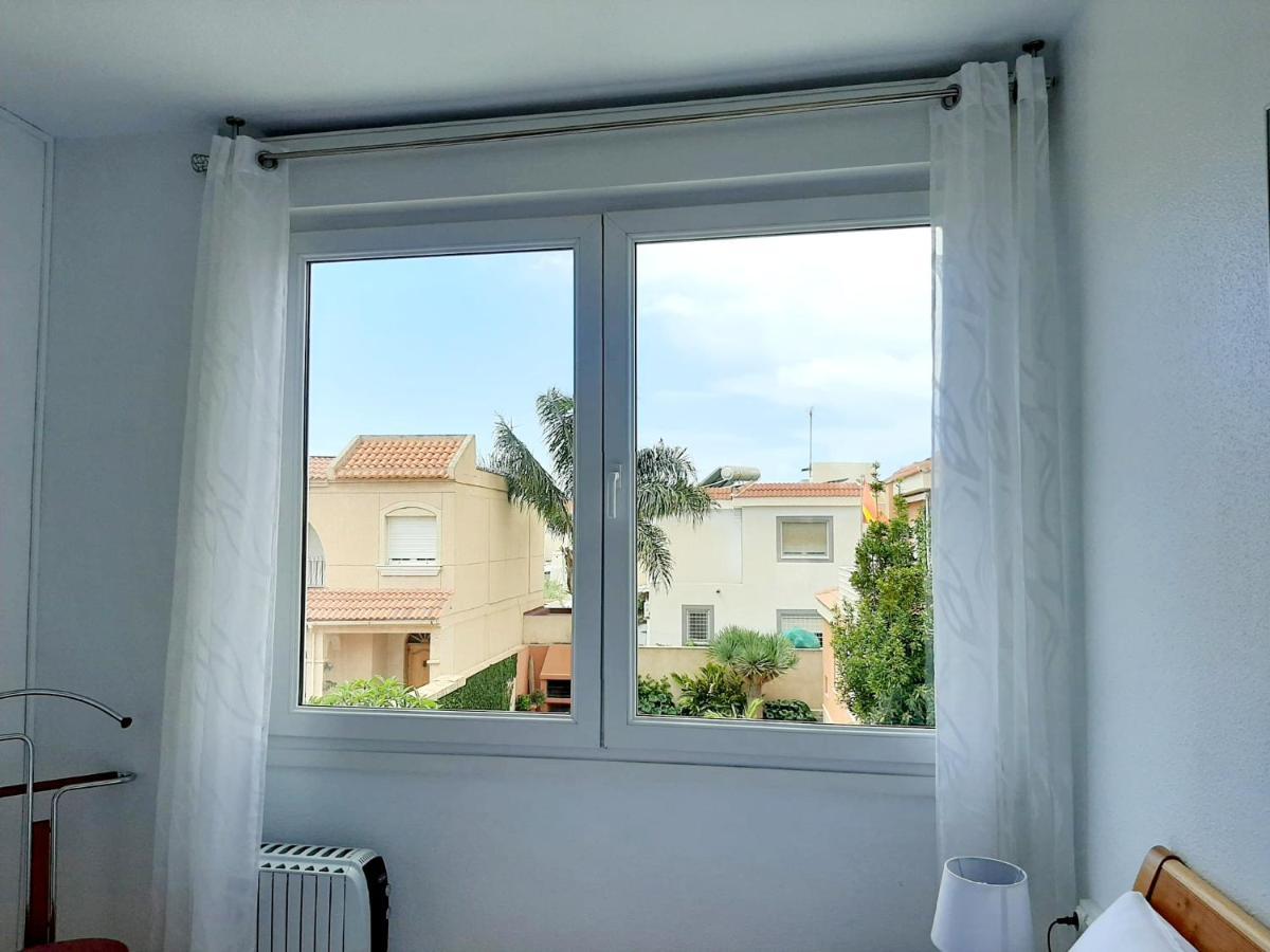 Habitacion Avilena Tropical En Aguadulce Almeria Ngoại thất bức ảnh